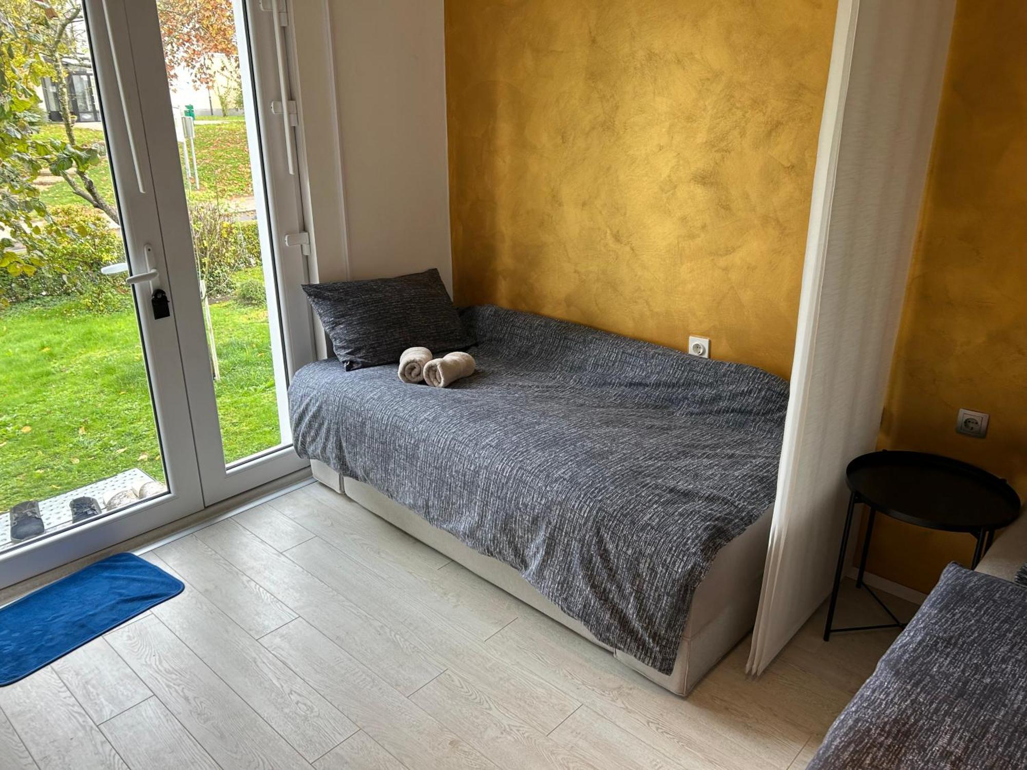 Apartment Gal Ново Место Екстериор снимка