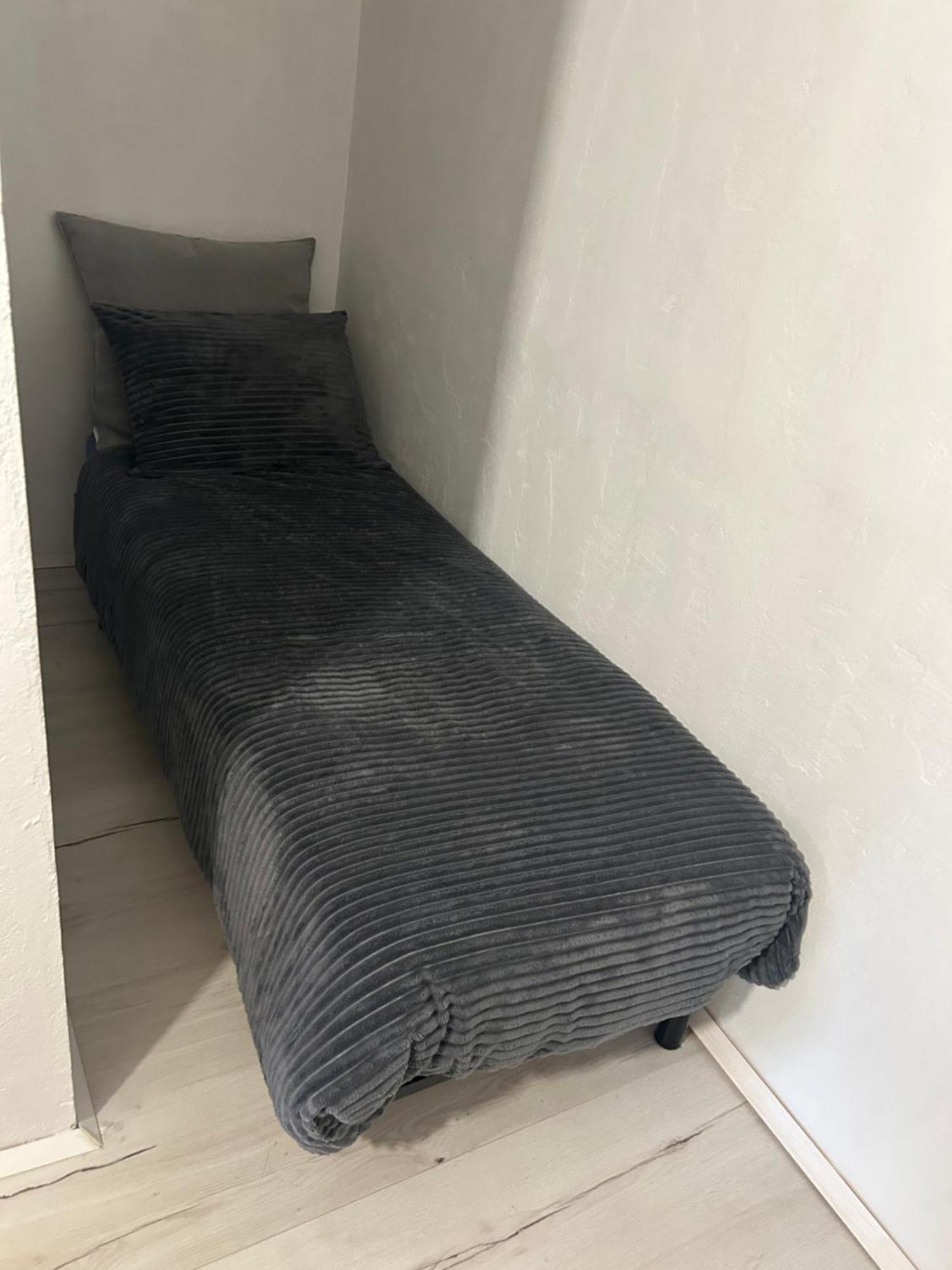 Apartment Gal Ново Место Екстериор снимка